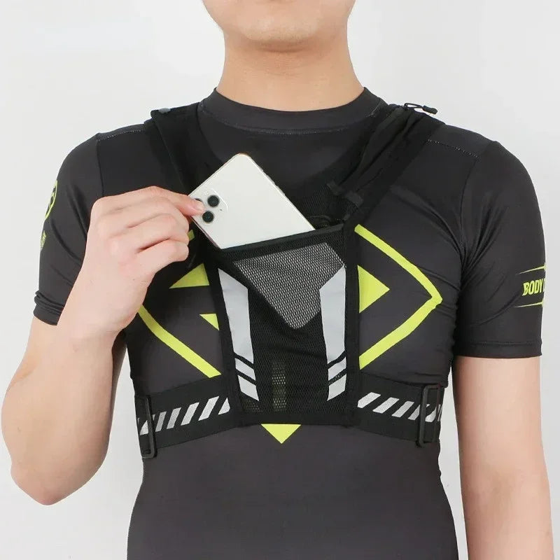 RunLite Pro - Colete de Corrida Respirável Ultra Leve com 4 Bolsos [LEVE TUDO O QUE PRECISA, MENOS O PESO]