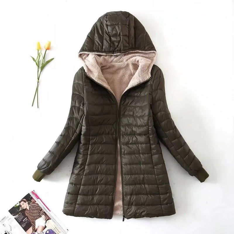 Winter Jacket - Jaqueta Feminina Peluciada com Capuz