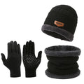 Kit Inverno Completo: Gorro Térmico com Cachecol e Luvas Pretas - FrostSet [ENFRENTE O FRIO COM ESTILO E CONFORTO]